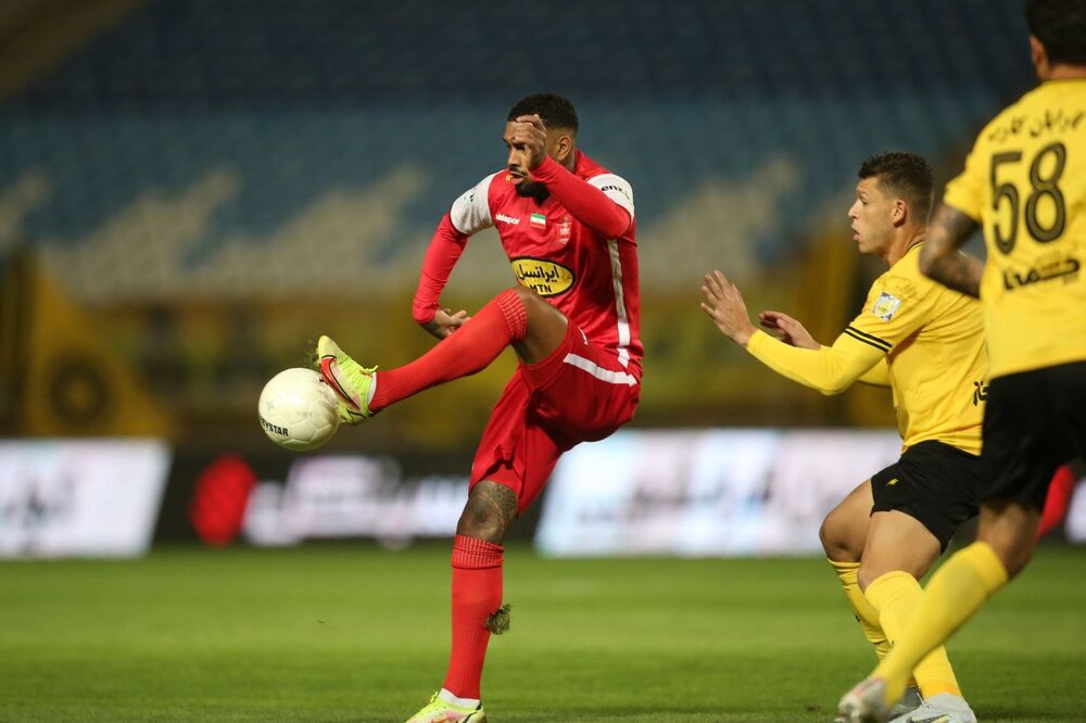 تاکید سازمان لیگ فوتبال: قرارداد ارزی با بازیکنان داخلی ممنوع!