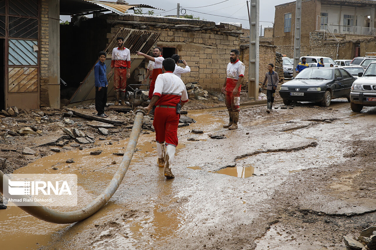 تاکید نماینده ولی فقیه در هلالاحمر بر سرعتبخشی در امر امدادرسانی