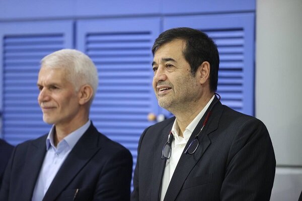 تاکید وزیر ورزش بر توسعه ورزش‌های ساحلی