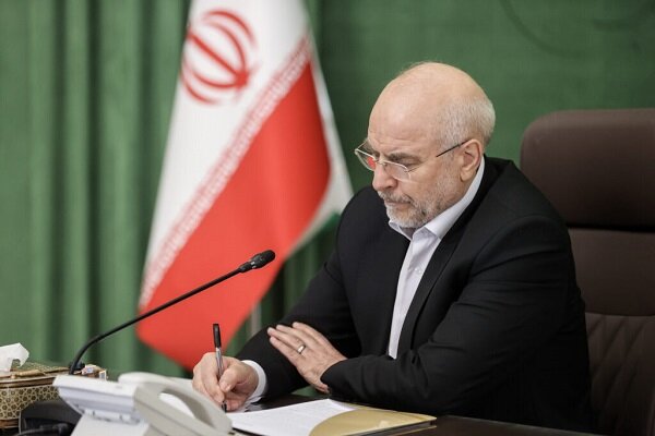 تبریک قالیباف به مناسبت قهرمانی تیمهای کشتی فرنگی و آزاد جوانان