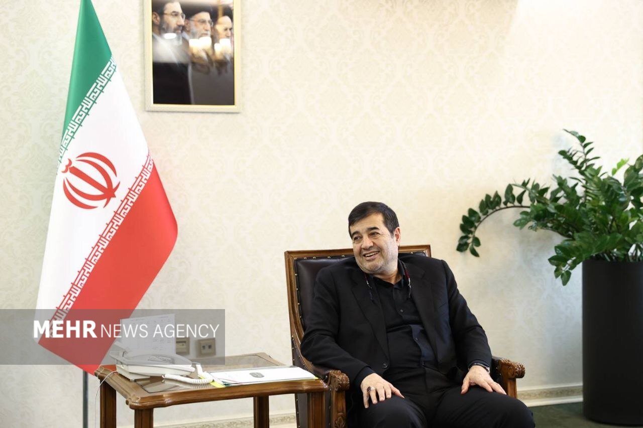 تبریک وزیر ورزش پس از قهرمانی وزنهبرداران در رقابتهای جوانان جهان