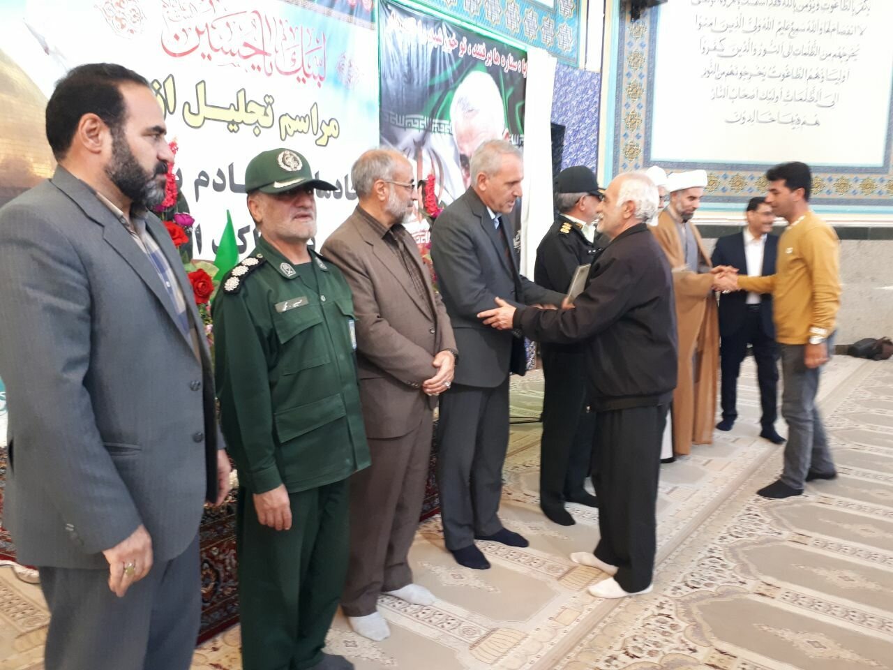 تجلیل از خادمان اربعین در شهرستان کامیاران