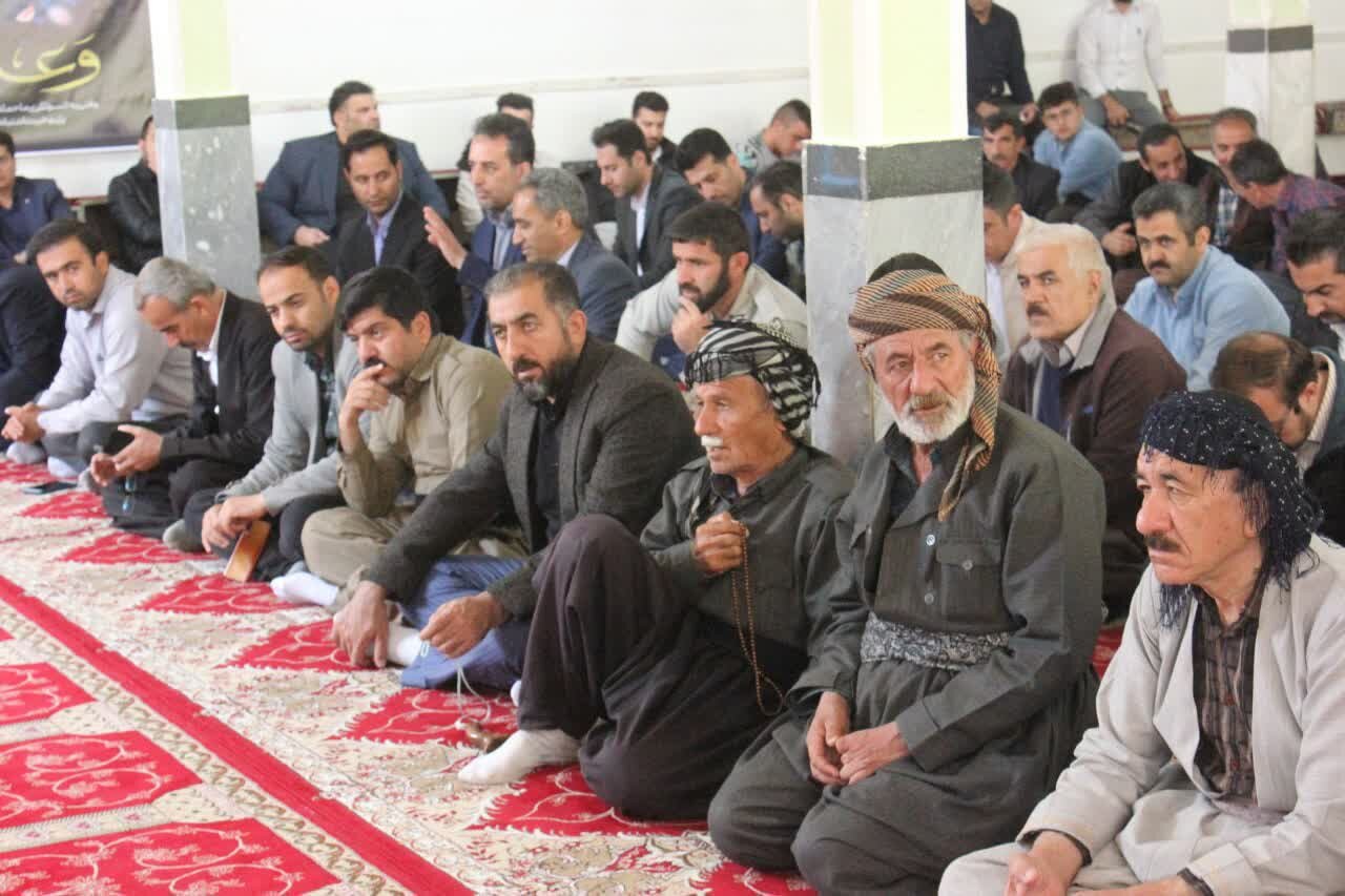 تجمع مردم شهرستان دیواندره در حمایت از عملیات «وعده
صادق»