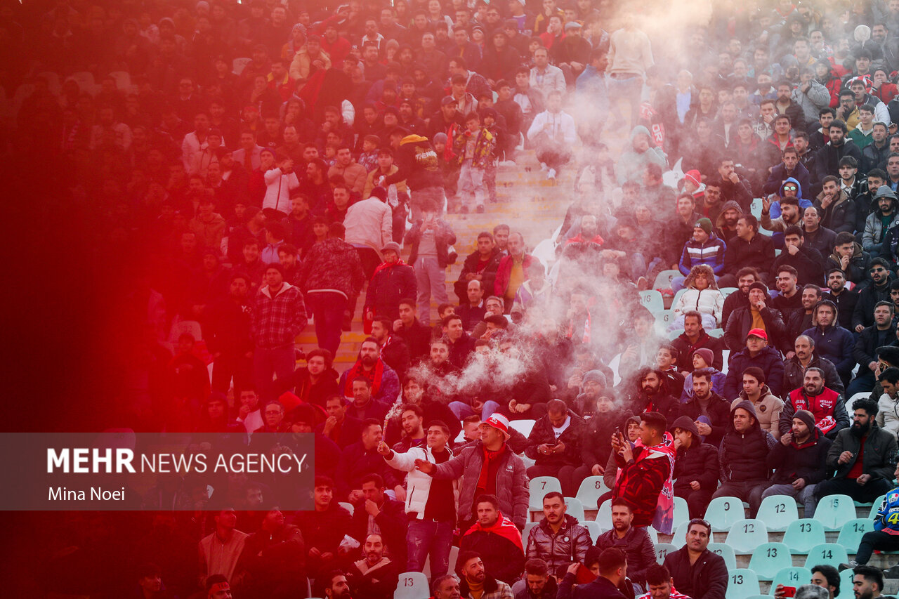 تجهیز ورزشگاه ها به دوربین های قوی/ نظام باشگاهداری در دستور کار مجلس