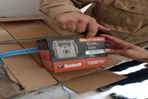 تحویل ۱۲۰ دوربین تله‌ای به سازمان حفاظت محیط زیست