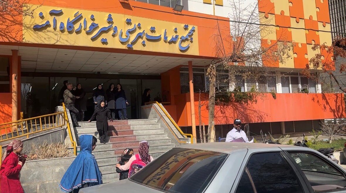 تخلیه کامل شیرخوارگاه آمنه و انتقال کودکان به مناطق امن