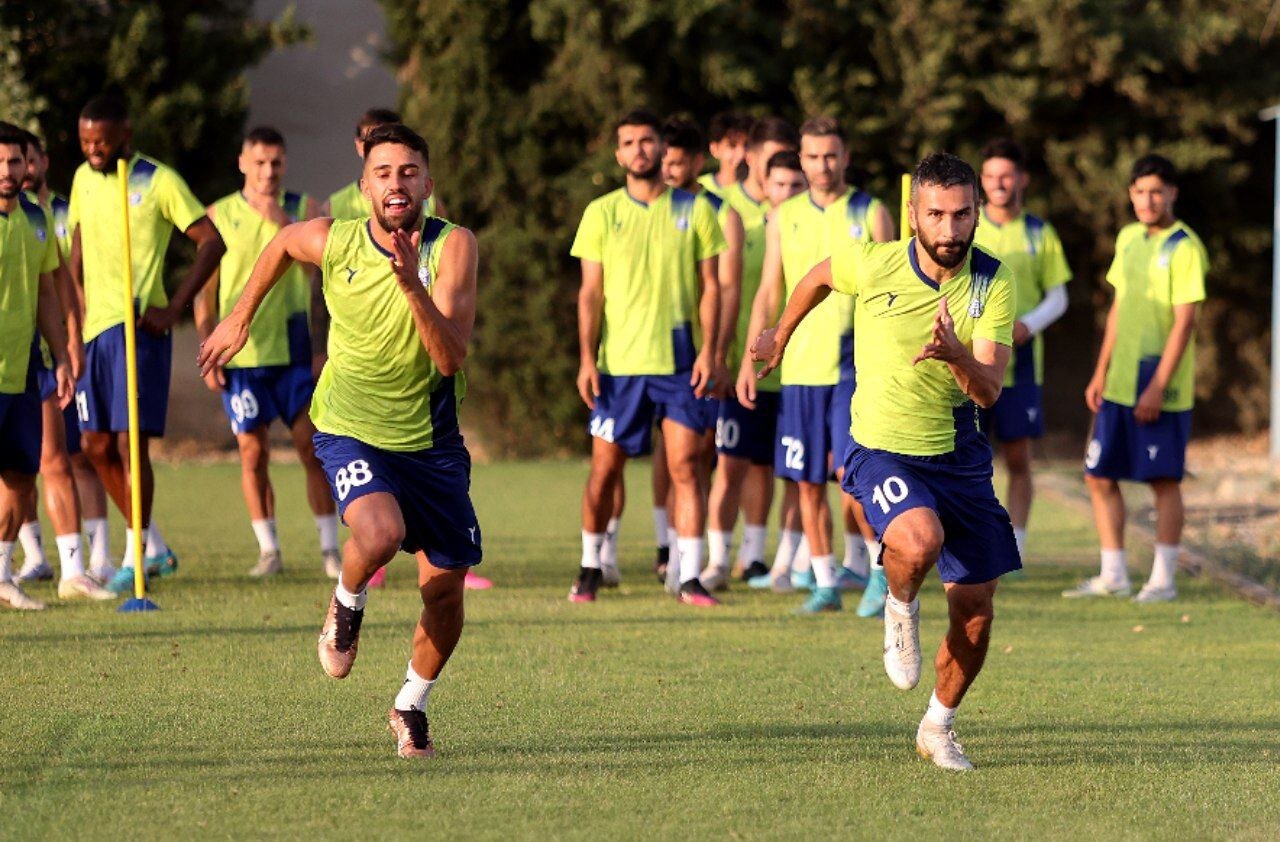 تدابیر نکونام برای آمادهسازی استقلال/ دو بازیکن همچنان مصدوم