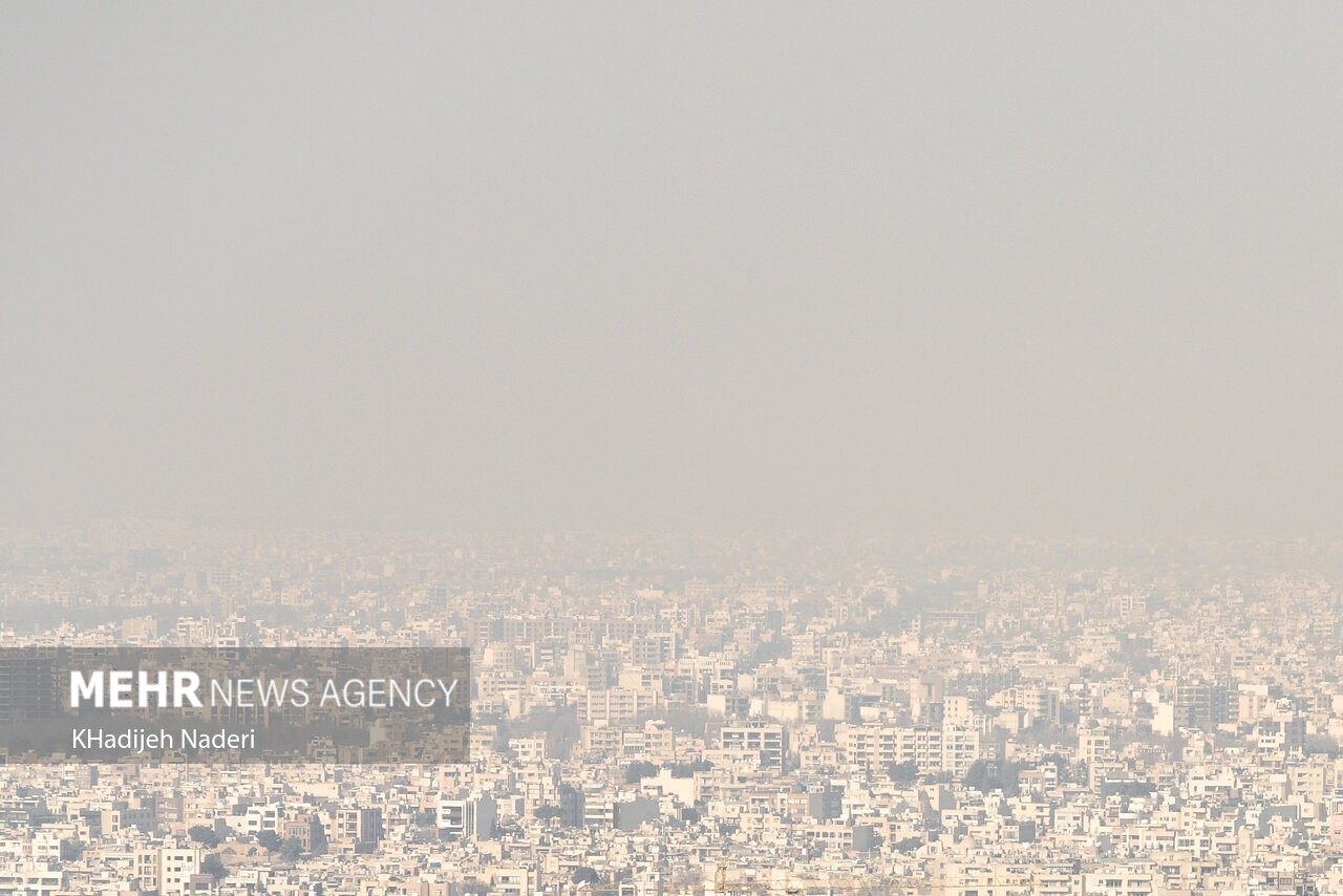 تداوم وضعیت نارنجی هوا در اصفهان؛ شاخص آلودگی خمینی‌شهر به ۵۰۰ رسید
