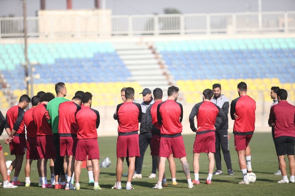 ترابی همچنان اختصاصی تمرین می کند/جشن تولد مدافع جنجالی