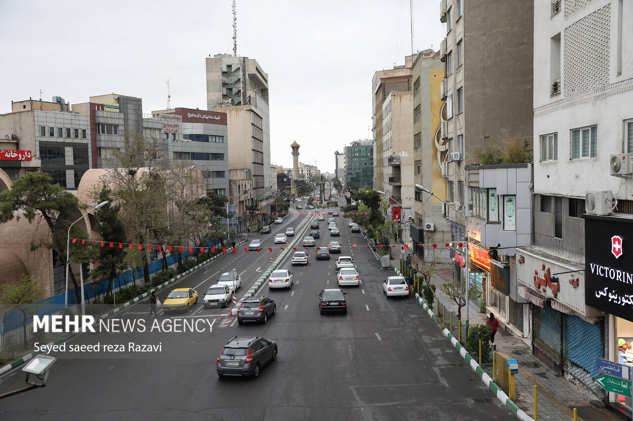 ترافیک روان در معابر پایتخت/ رانندگان مراقب باشند
