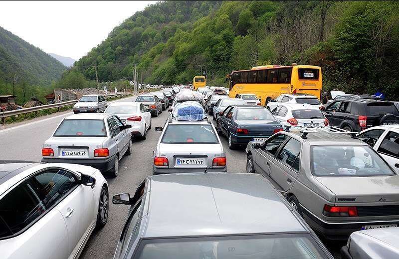 ترافیک پرحجم در محورهای منتهی به شمال