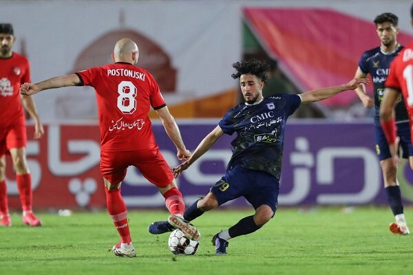 تراکتور به دیوار مس برخورد کرد؛ قهرمان لیگ یک امتیاز از دو بازی گرفت