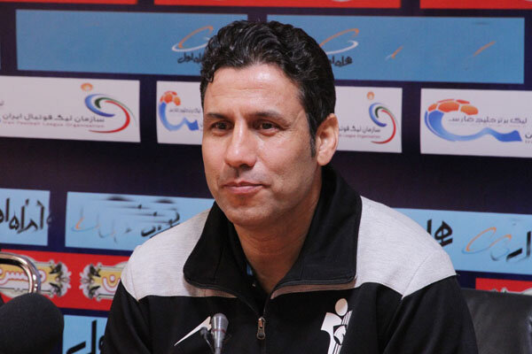 تراکتور در فاز حمله احساسی عمل کرد/ ذوب آهن ۸۰درصد تغییر کرده است