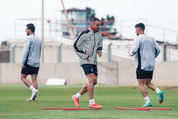 تراکتور راه پرسپولیس را در فیفا دنبال کرد؛ سپاهان نقرهداغ میشود؟