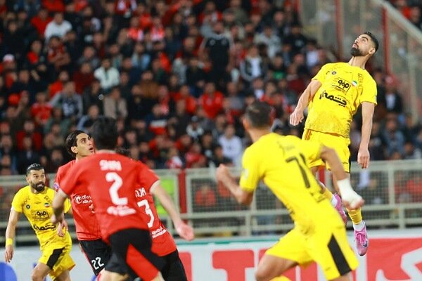 تراکتور فرصت‌سوزی کرد/ استقلال و پرسپولیس امان نمی‌دهند