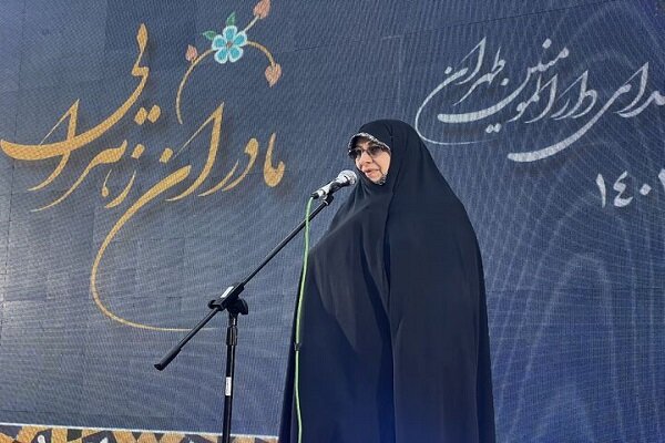 تربیت فرزند موضوع بسیار مهمی در جامعه است