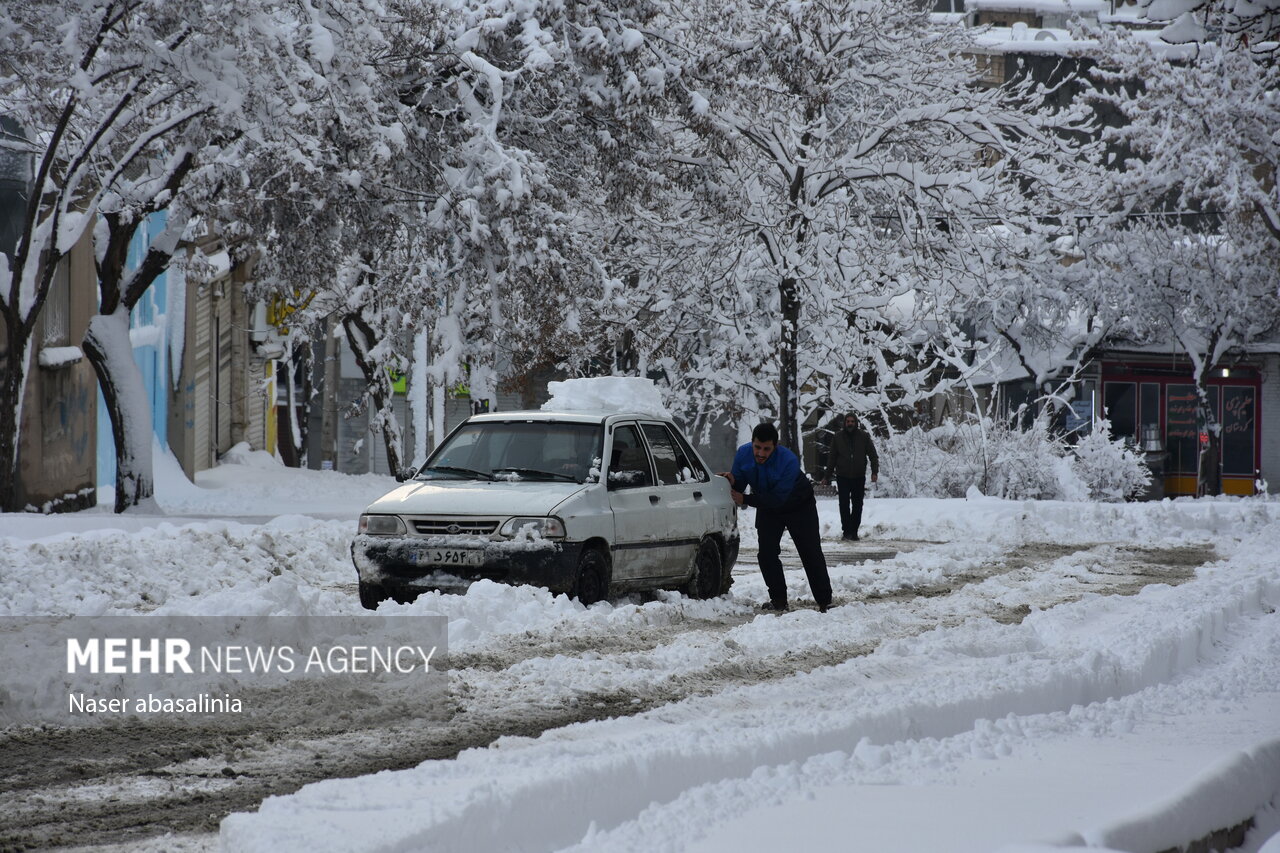 تردد تریلی در محورهای استان کردستان تا اطلاع ثانوی ممنوعاست
