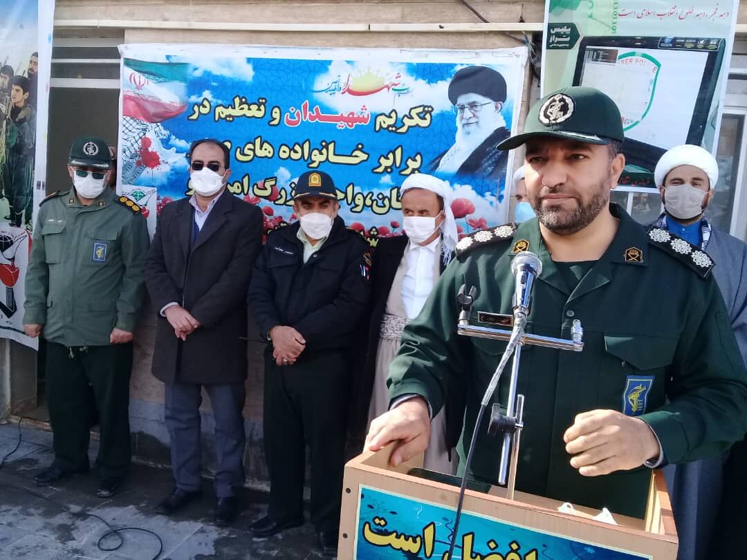 ترویج فرهنگ ایثار و شهادت جامعه را در مقابل هجمه‌های فرهنگی بیمه می‌کند