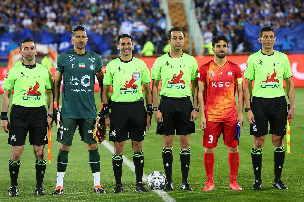 تساوی استقلال برابر فولاد در نیمه اول/ آبی‌ها با استرس دررختکن!