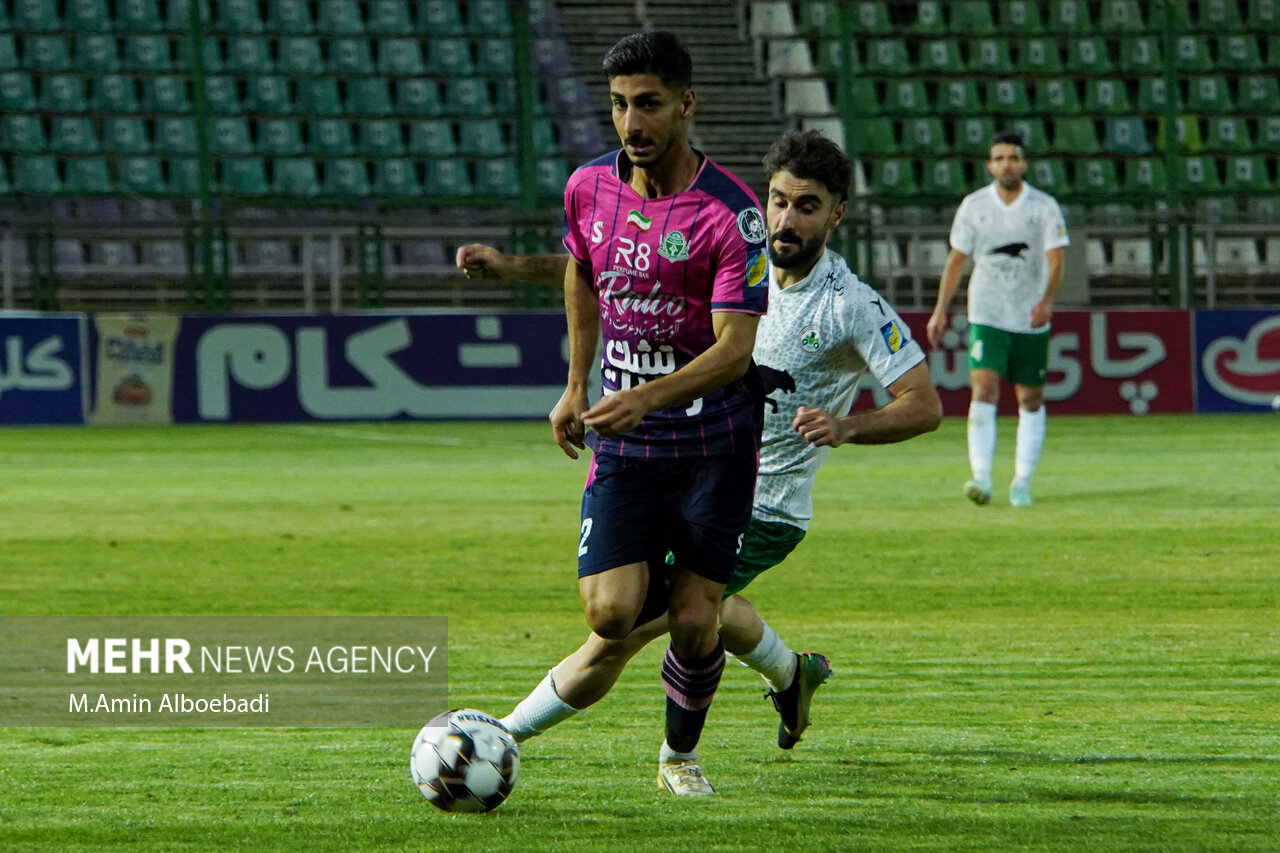 تساوی بدون گل آلومینیوم و فجر در نیمه اول