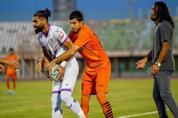 تساوی بدون گل مس کرمان و ذوب آهن در نیمه اول