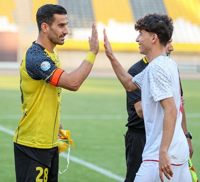 تساوی سپاهان با تیم فوتبال امید ایران