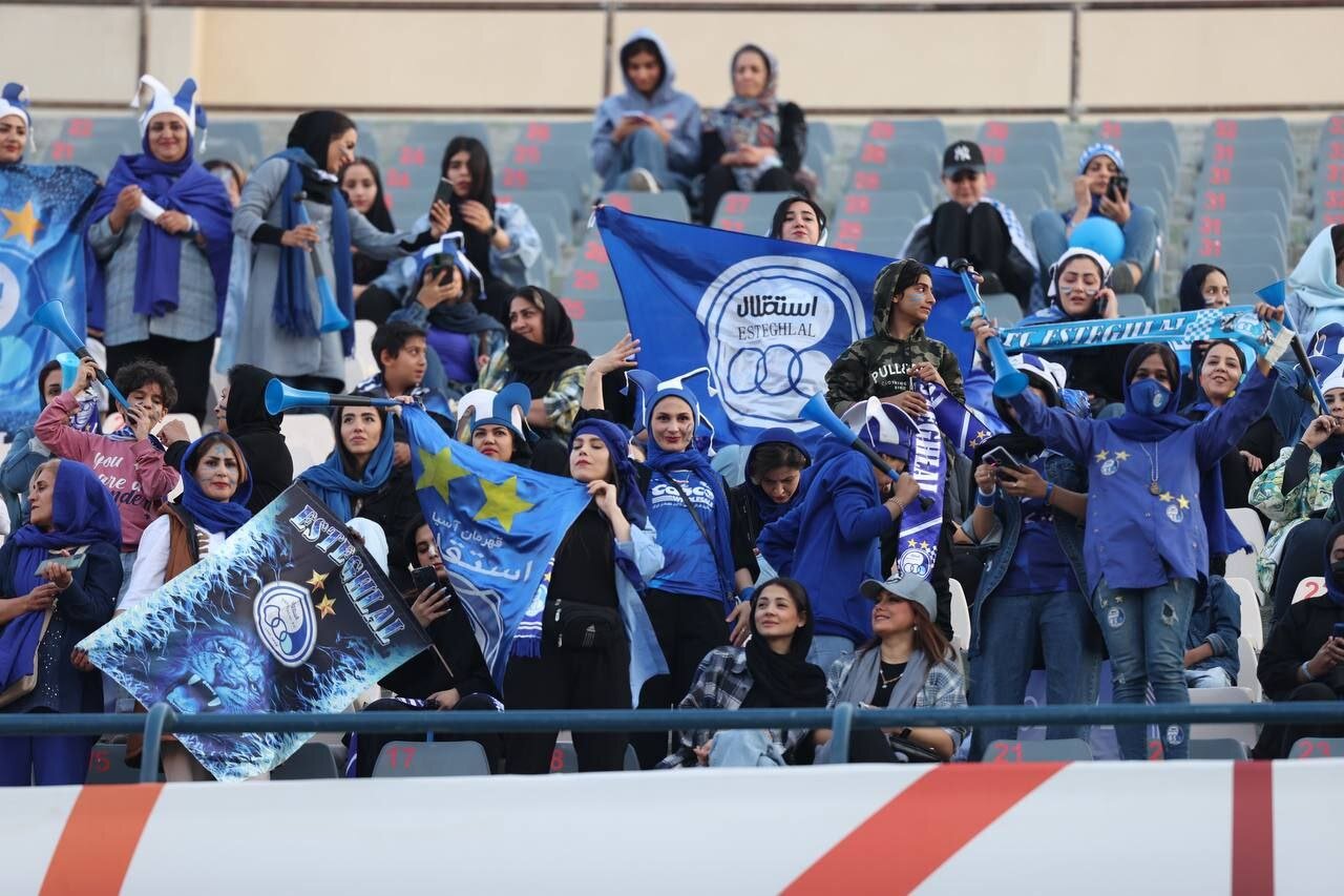 تشکر ویژه بازیکنان استقلال از هواداران