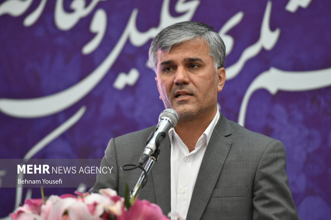 تشکیل ستاد تعیین تکلیف اراضی «ولی آباد» و «صالح آباد» اراک