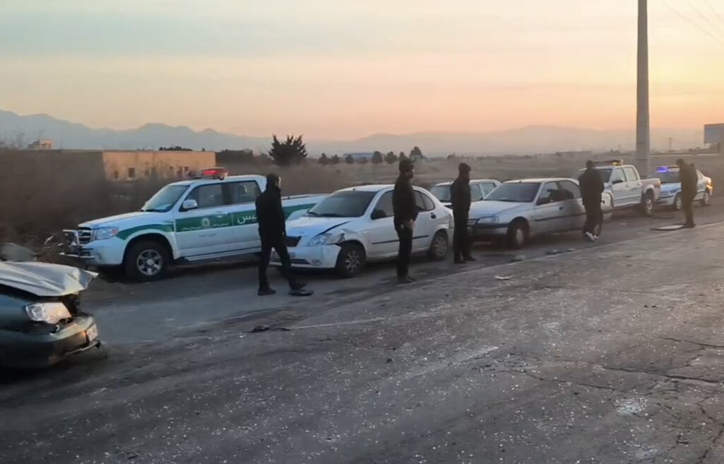 تصادف زنجیرهای در کمربندی سمنان