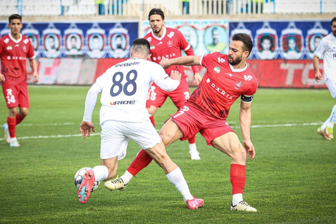 تصمیم خطرناک سرمربی پرسپولیس درمورد ۳ بازیکن/ ریسک در لبه پرتگاه!