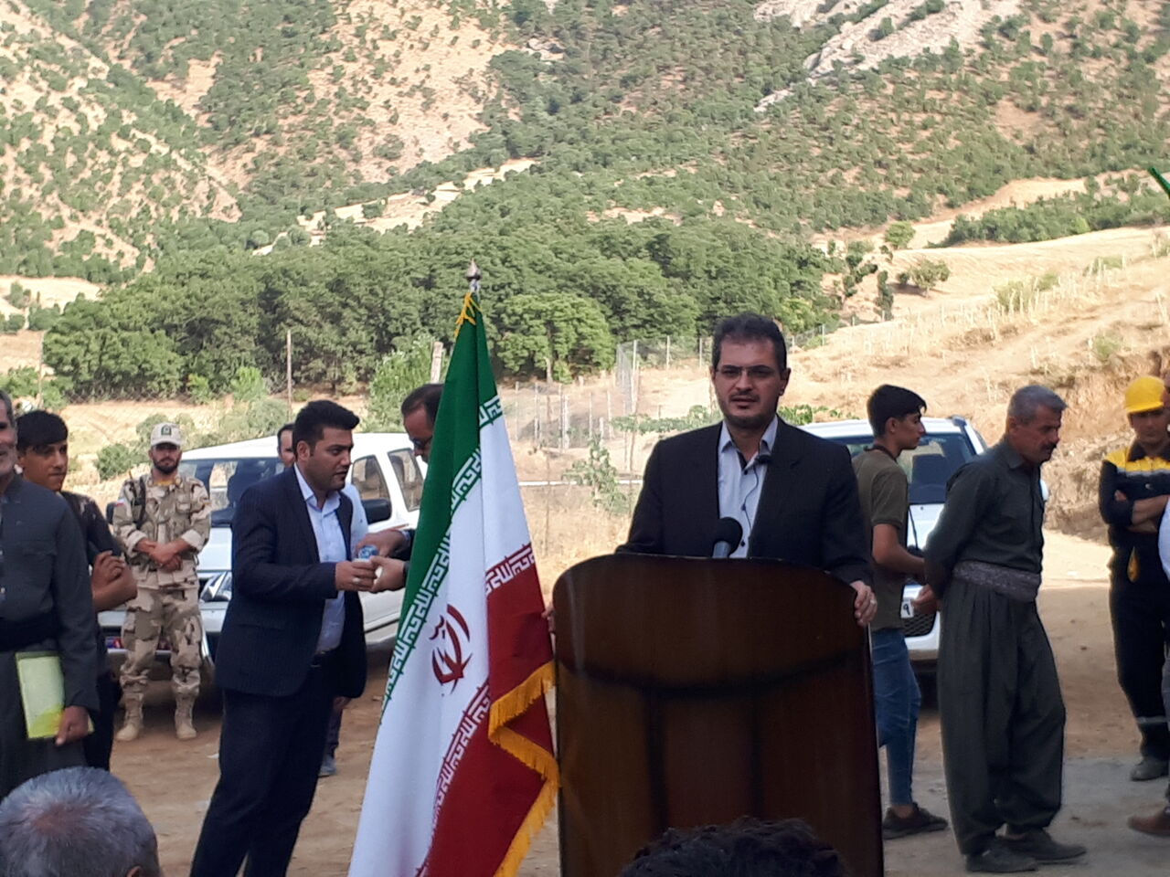 تصویب اساسنامه منطقه آزاد تجاری بانه و مریوان در هیات دولت