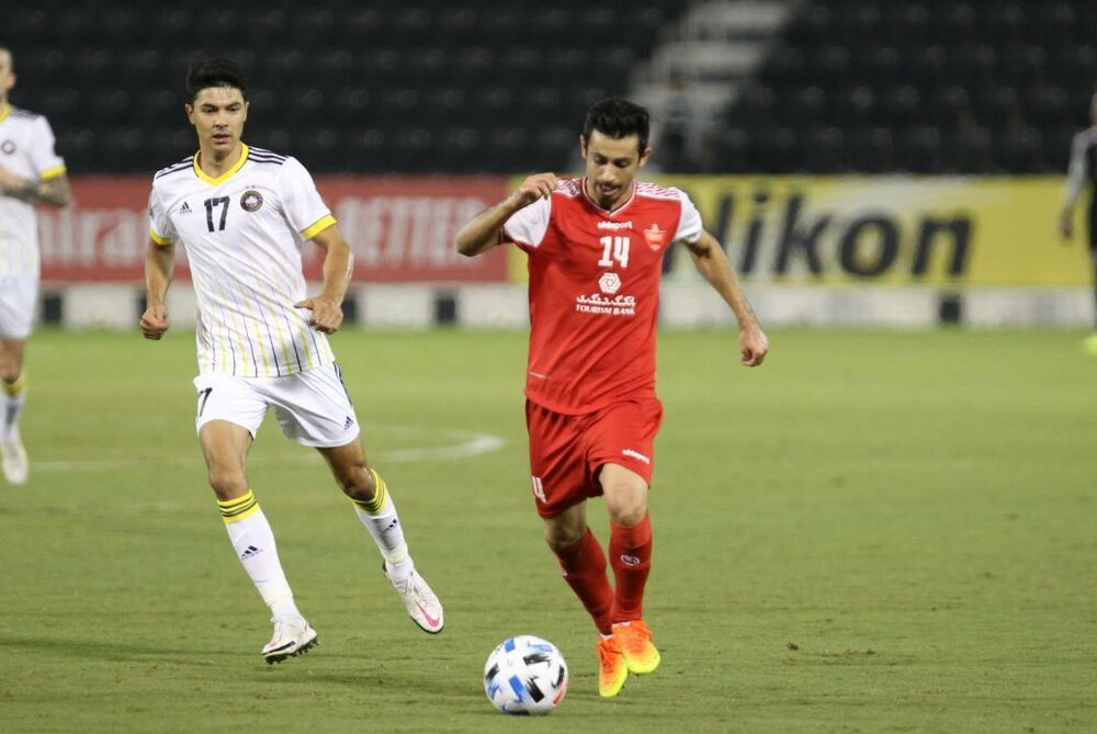 تعویض زودهنگام پرسپولیس و نخستین حضور کمال کامیابی نیا