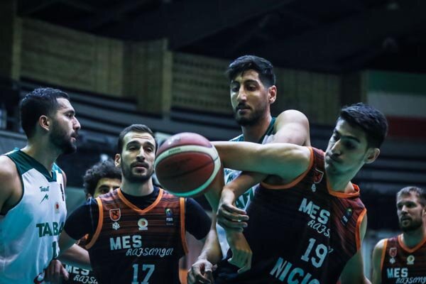 تعیین عیار «مس»ها در تقابل با یکدیگر/ جدال مدعی انبازنده