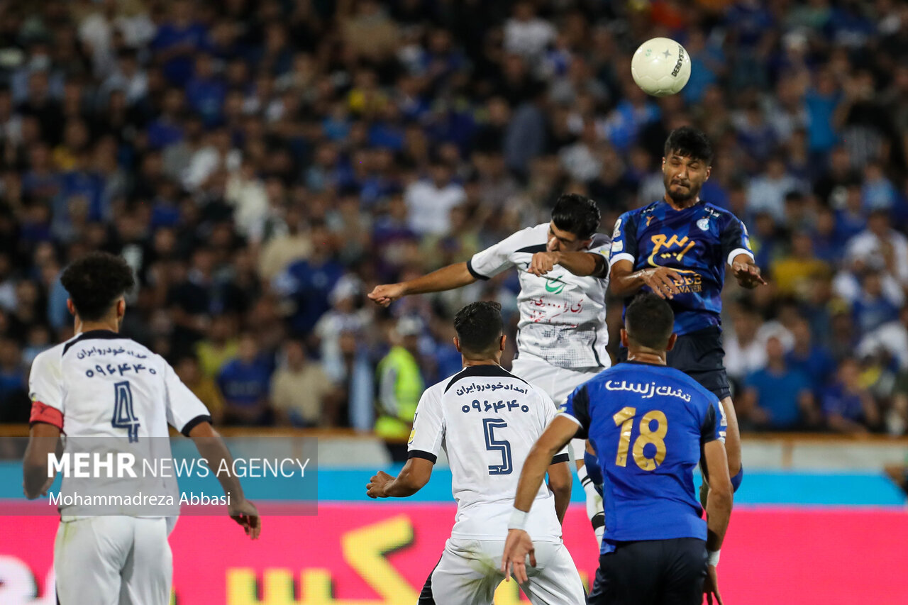 تغییر زمان شروع بازی استقلال و نساجی