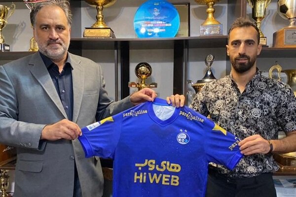 تغییر مسیر از قرمز به آبی/ قاسمینژاد به تیم فوتبال استقلال پیوست