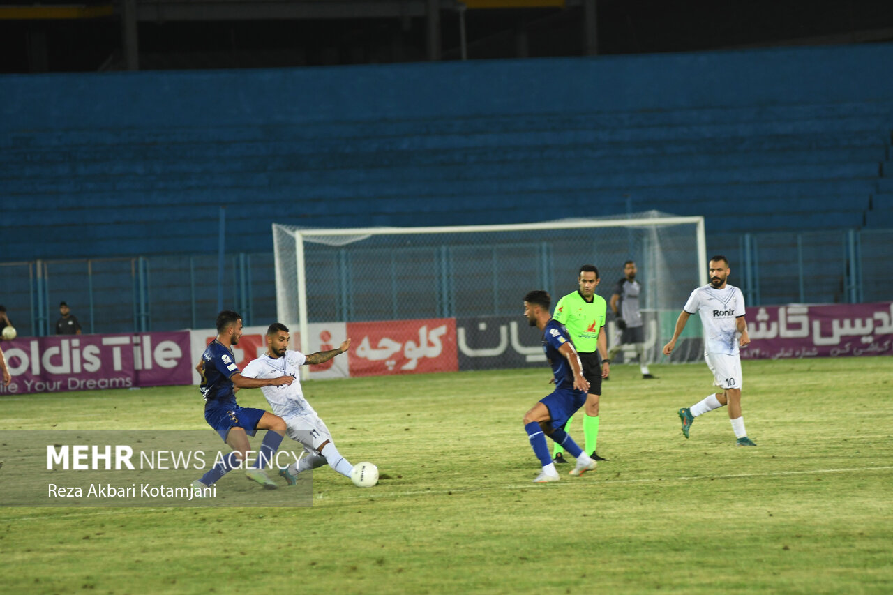 تغییرات تاکتیکی سه امتیاز به استقلال هدیه کرد/ ساپینتو آرام باشد