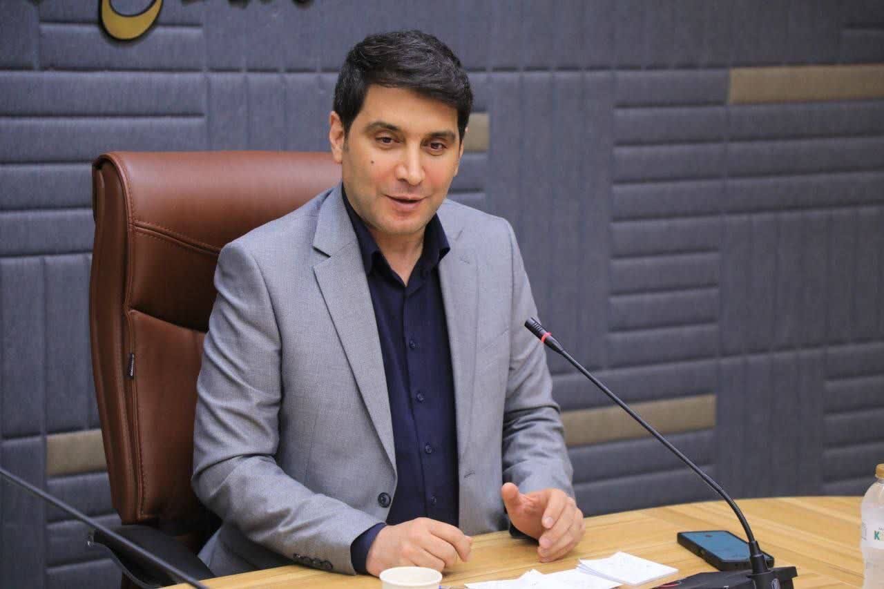 تقدیر استاندار کردستان از مقام معلم