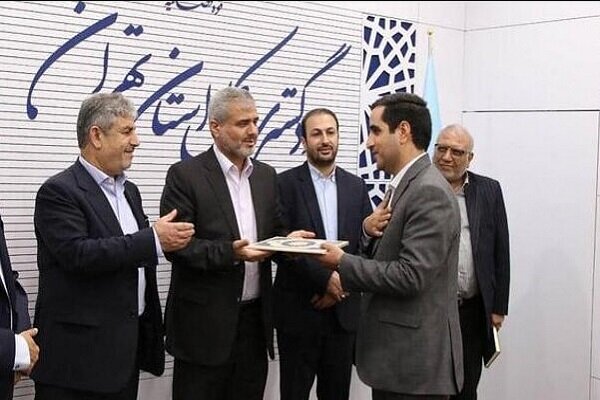 تقدیر دادگستری کل تهران از قضات و کارکنان نمونه کشوری در
۱۴۰۳