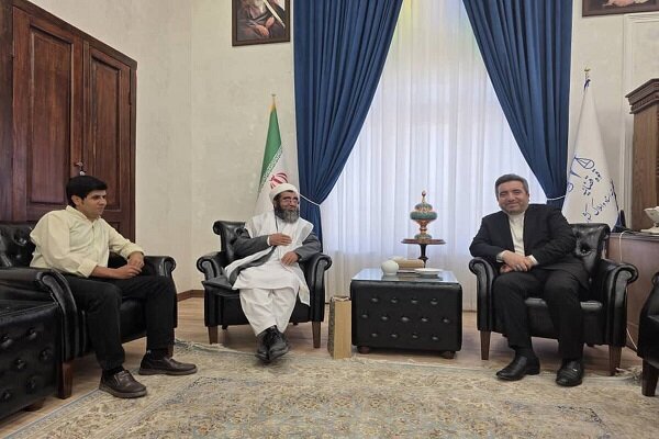 تقدیر رئیس سازمان ثبت از پدر امیرمحمد خالقی پس از مهلت به قاتل فرزندش