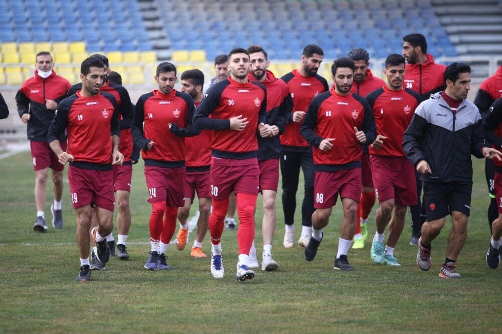 تلاش دو بازیکن پرسپولیس برای فسخ یکطرفه قرارداد در زمستان