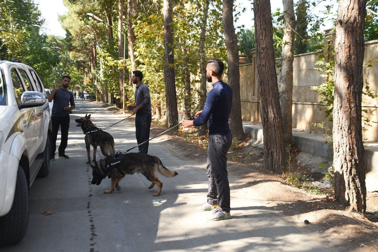 تلاش پلیس برای کشف پرونده داریوش مهرجویی