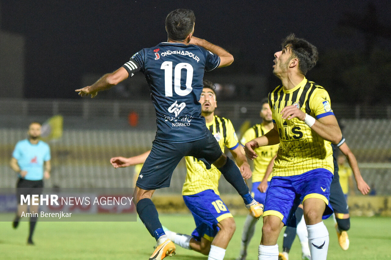 تماشایی و پرگل مثل مس کرمان – نفت/ تساوی رفسنجانی‌ها و مازنی‌ها