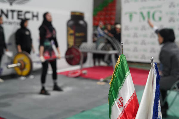 تمجید از قویترین بانوان ایران توسط کمیته قویترین مردان