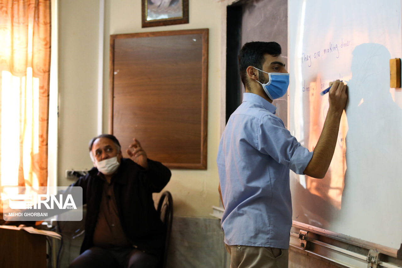 تمدید ثبتنام بیمه تکمیلی درمان فرهنگیان تا ۲۱ تیرماه