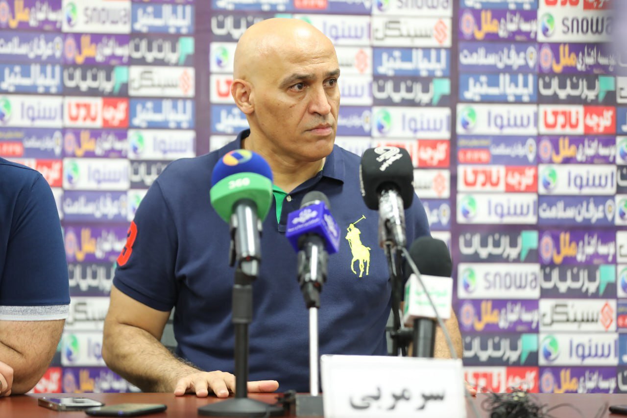 تمرکز تیم ما بهم ریخته است/ به هواداران نفت آبادان تبریک نمیگویم