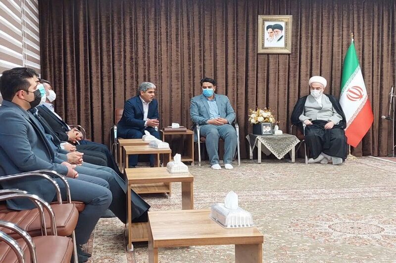 تمرکز شهرداری و شورای شهر سنندج بر اتمام پروژههای نیمهتمام شهری باشد