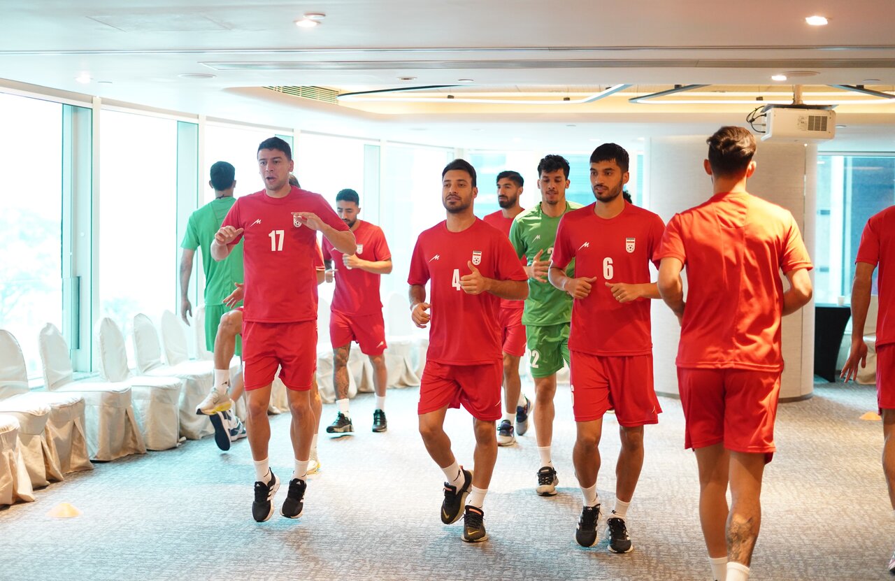 تمرین صبحگاهی تیم ملی ایران در روز بازی با هنگ‌کنگ