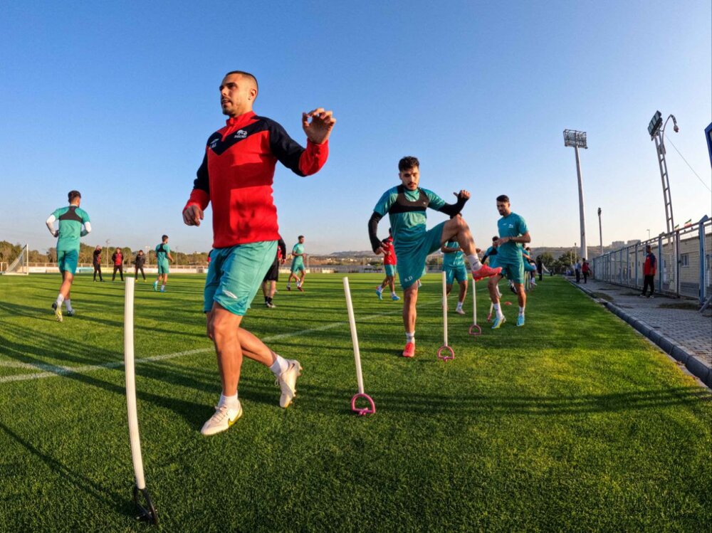 تمرینات تراکتور برای بازی با ملوان آغاز شد