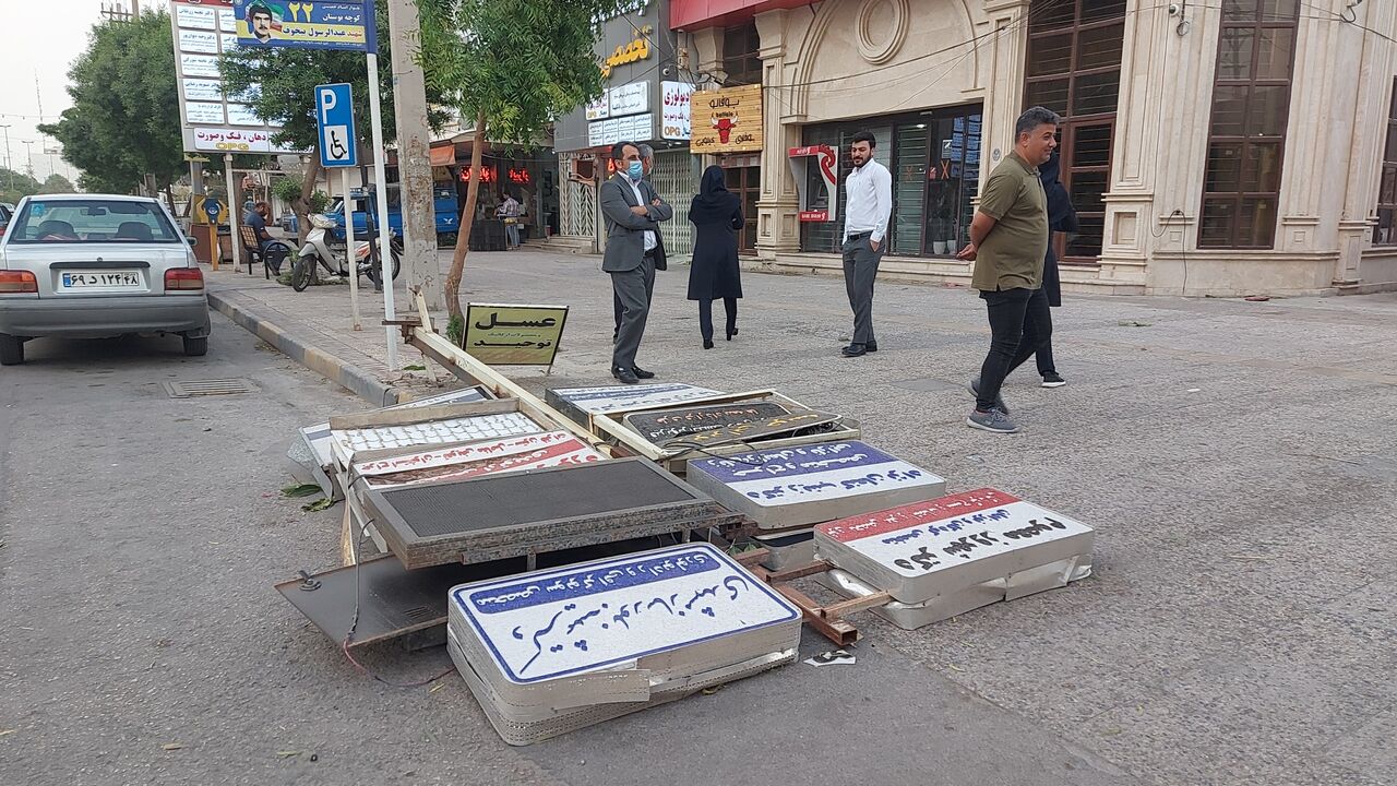 تندباد به تاسیسات زیربنایی شهرستان‌‎های بوشهر و دشتستان خسارت زد