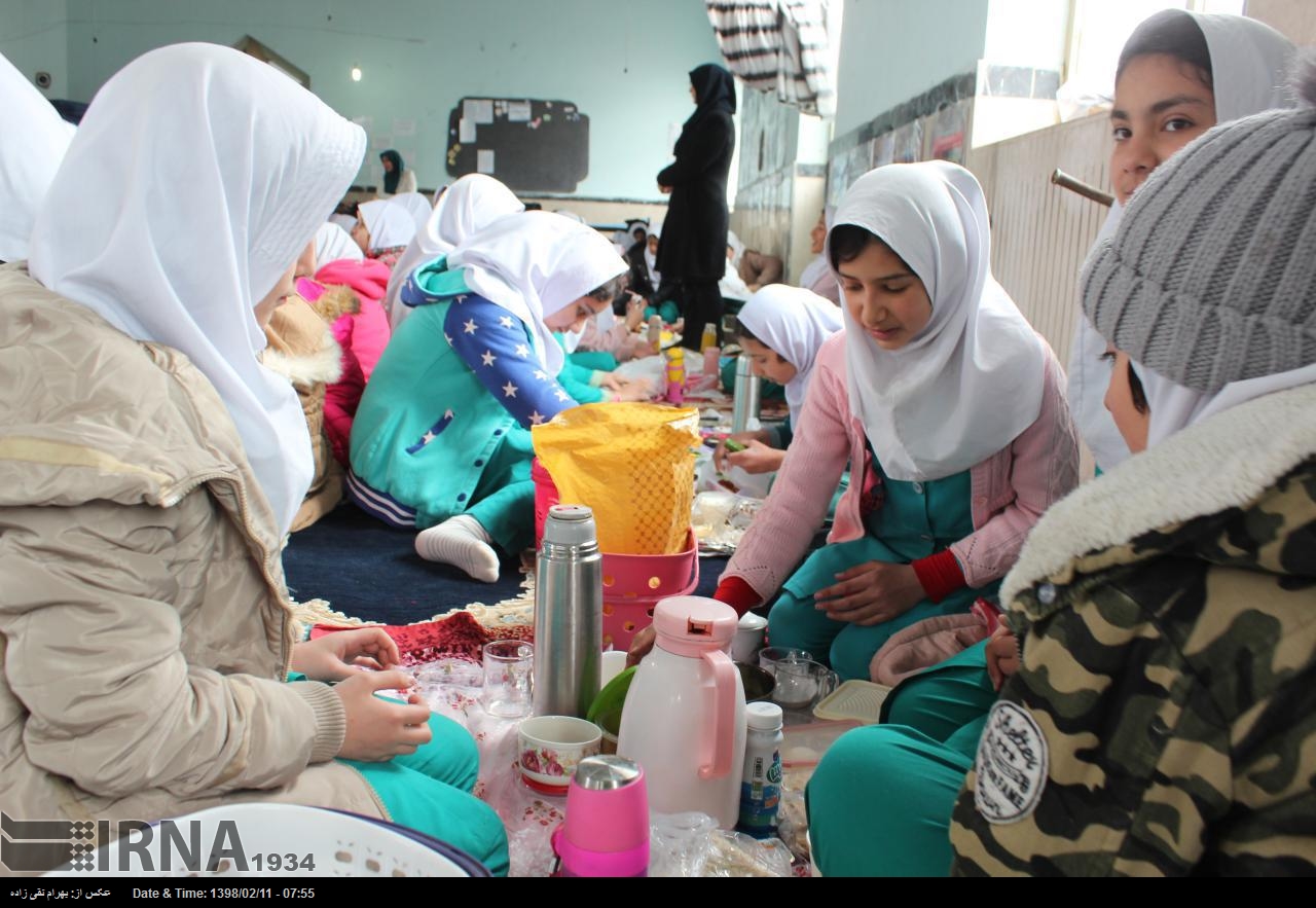 تنوع غذایی سالم در تغذیه دانش آموزان یادگیری را افزایش میدهد